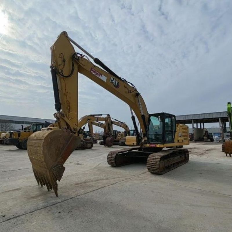 Medium Size Excavator For Sale